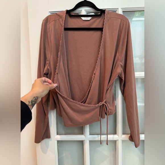 Lucky BrandLong Sleeve Rib Lace Trim Mauve Sandwash Wrap Blouse Plus Size XXL - Picture 4 of 13